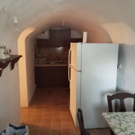 Apartment Beautiful In Mylopotamos, Good Price! *
